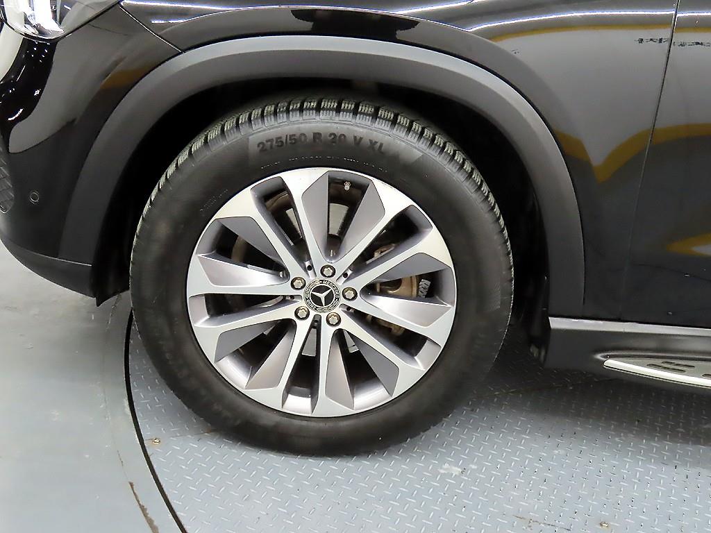 벤츠 GLE클래스(4세대) GLE 300d 4매틱 - 이미지 9