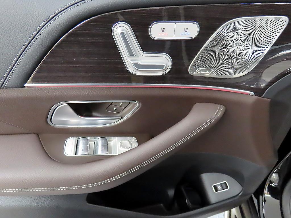 벤츠 GLE클래스(4세대) GLE 300d 4매틱 - 이미지 19