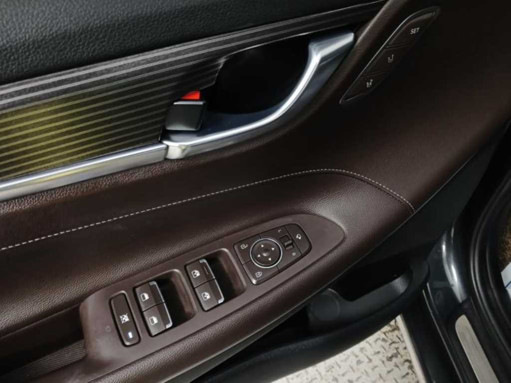 현대 그랜저IG 하이브리드 2.4 HEV 익스클루시브 - 이미지 10