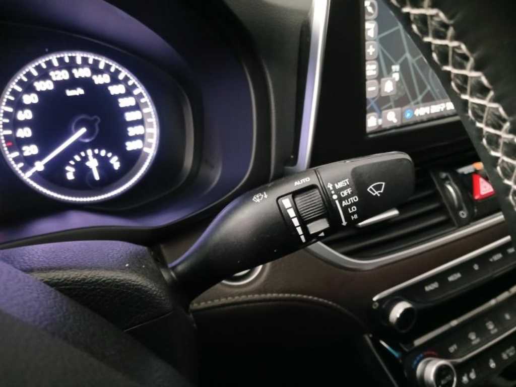 현대 그랜저IG 하이브리드 2.4 HEV 익스클루시브 - 이미지 15