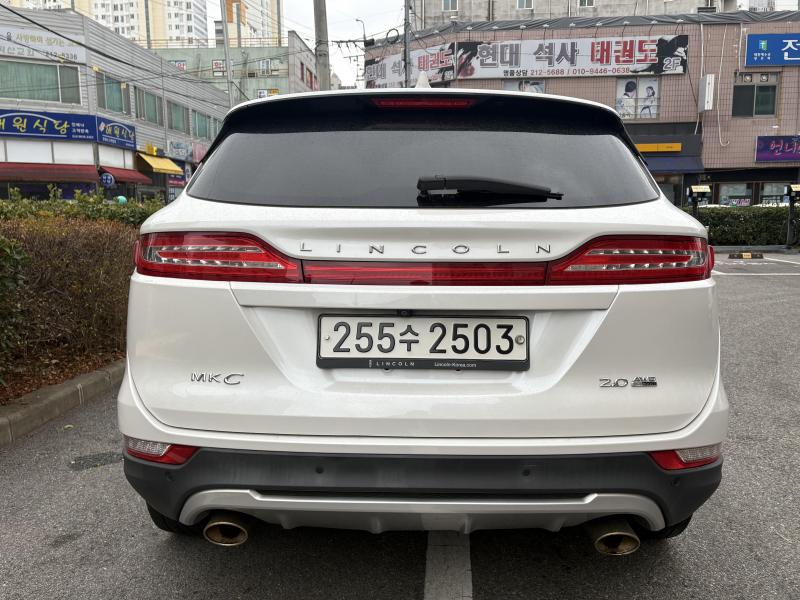 링컨 MKC 2.0L 에코부스트 리저브 - 이미지 8