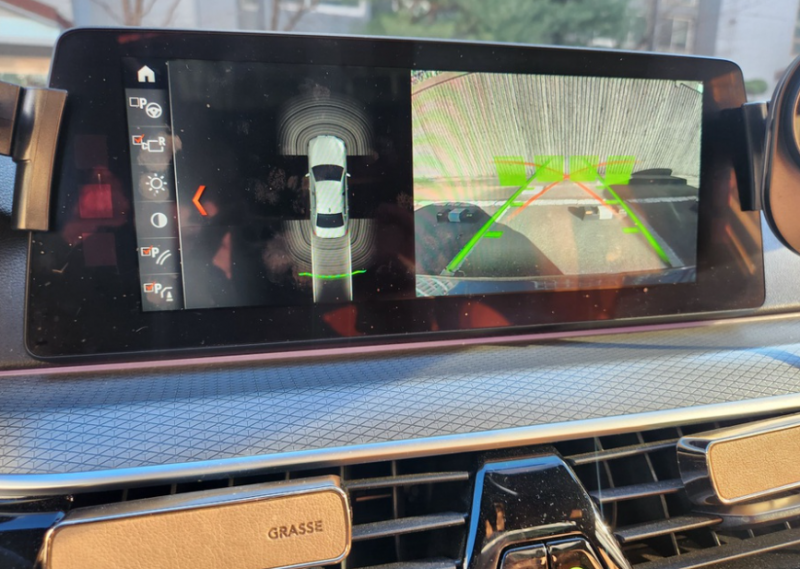 BMW 5시리즈(7세대) 530i M 스포츠팩 - 이미지 3