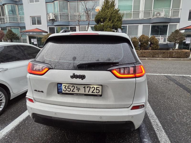 지프 체로키(KL) 2.4 AWD 80주년 - 이미지 7