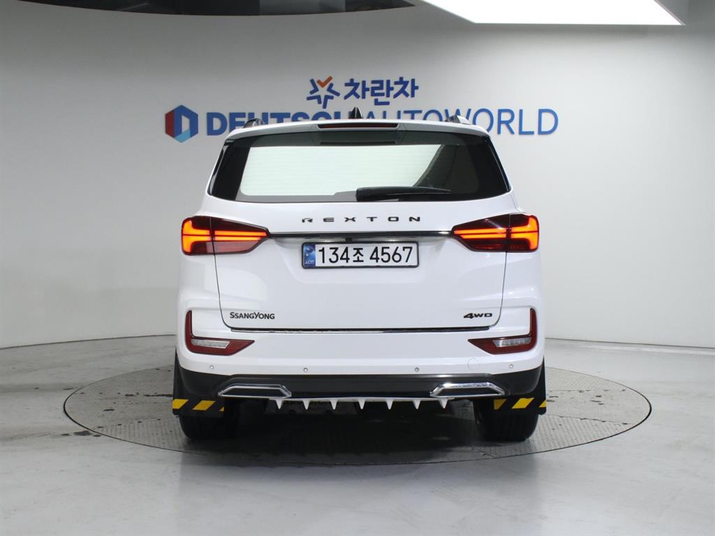 KG모빌리티(쌍용) 올 뉴렉스턴 2.2 4WD 프레스티지 - 이미지 5