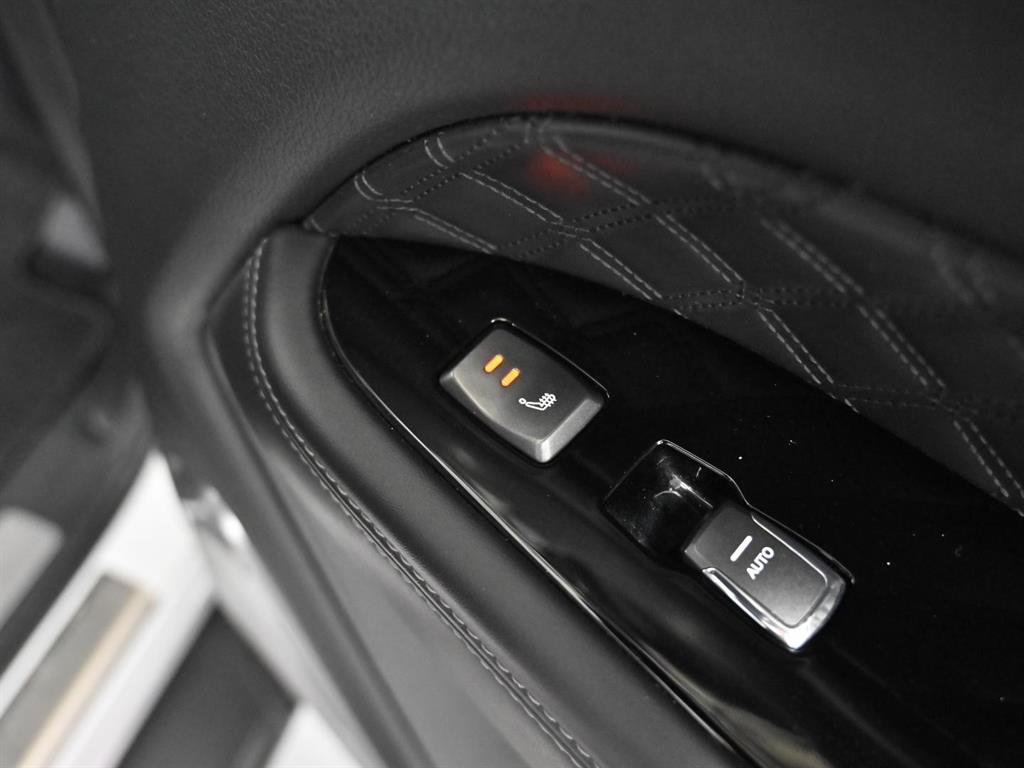 KG모빌리티(쌍용) 올 뉴렉스턴 2.2 4WD 프레스티지 - 이미지 3