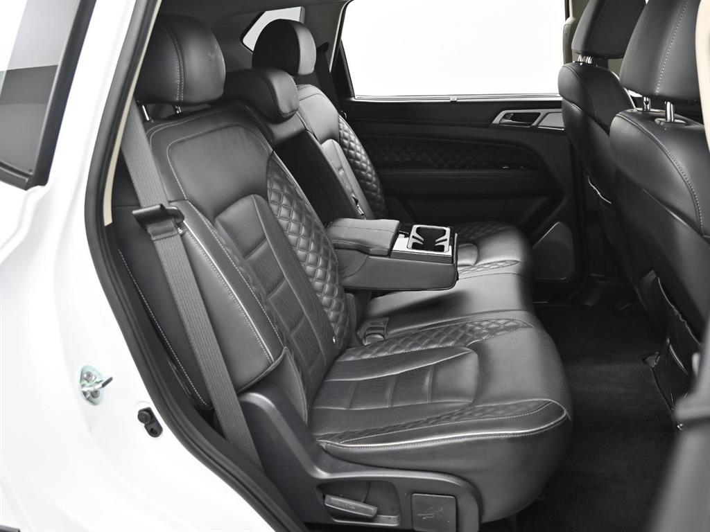 KG모빌리티(쌍용) 올 뉴렉스턴 2.2 4WD 프레스티지 - 이미지 13