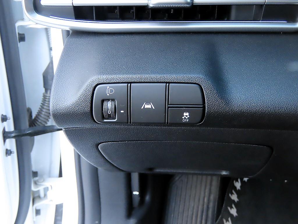 현대 아반떼(CN7) 1.6 가솔린 인스퍼레이션 - 이미지 10