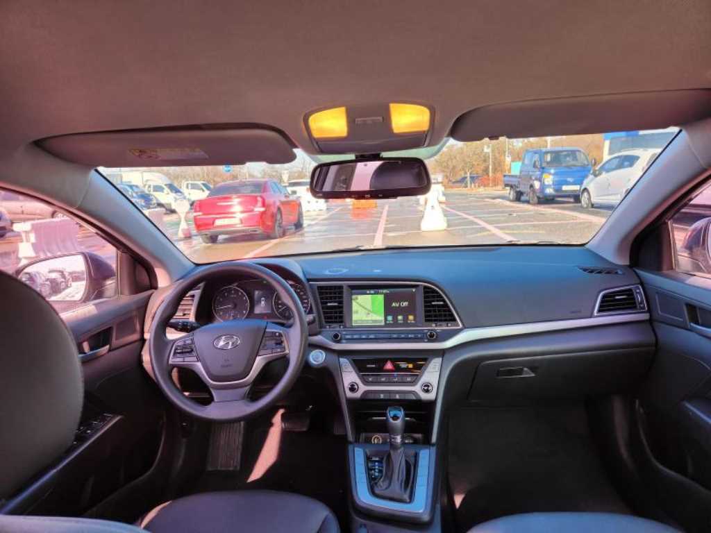 현대 아반떼AD 1.6 GDi 밸류 플러스 - 이미지 12