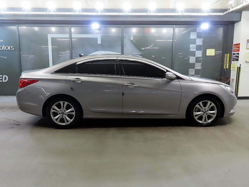 현대 YF쏘나타 Y20 탑 고급형 - 이미지 11