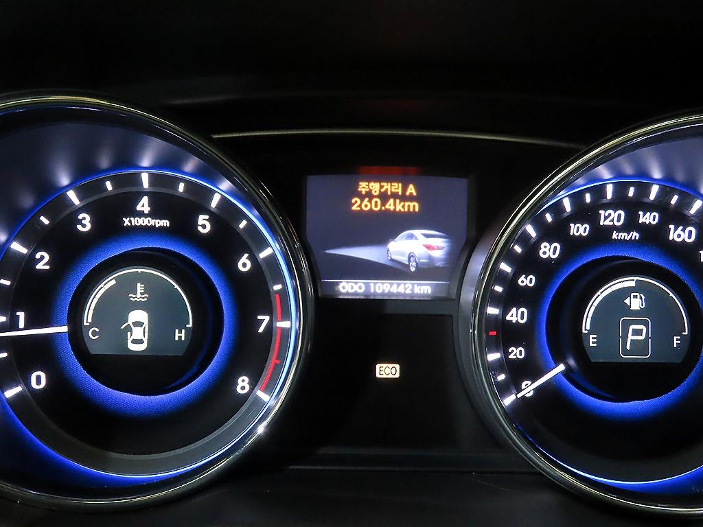 현대 YF쏘나타 Y20 탑 고급형 - 이미지 4