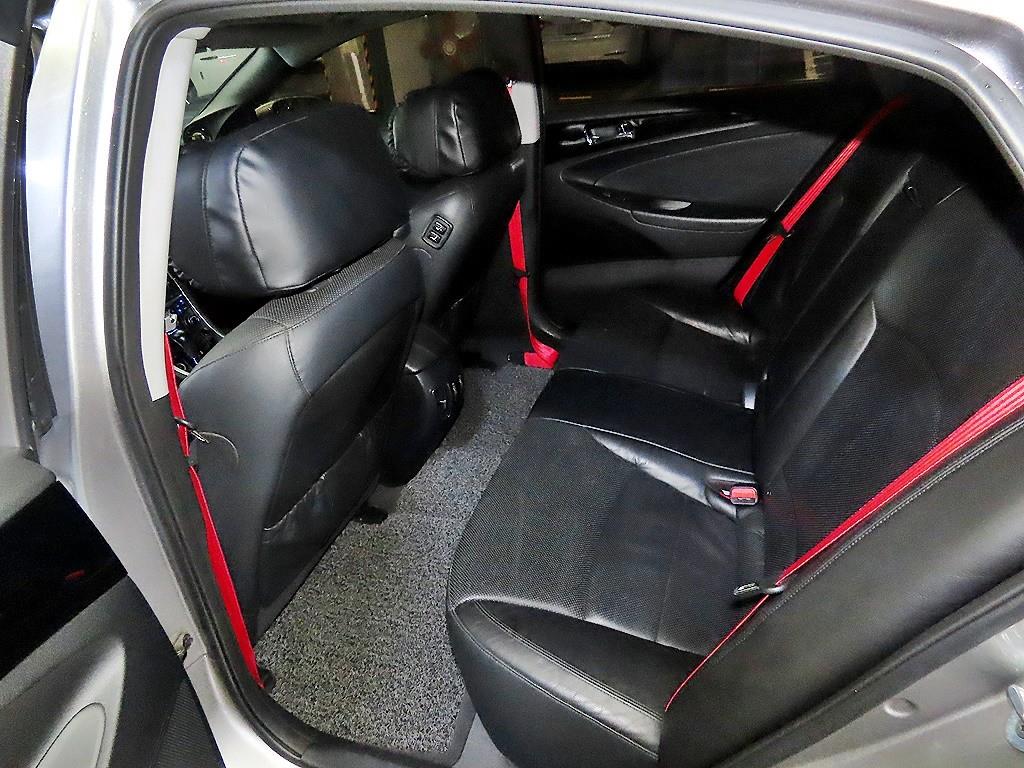 현대 YF쏘나타 Y20 탑 고급형 - 이미지 3