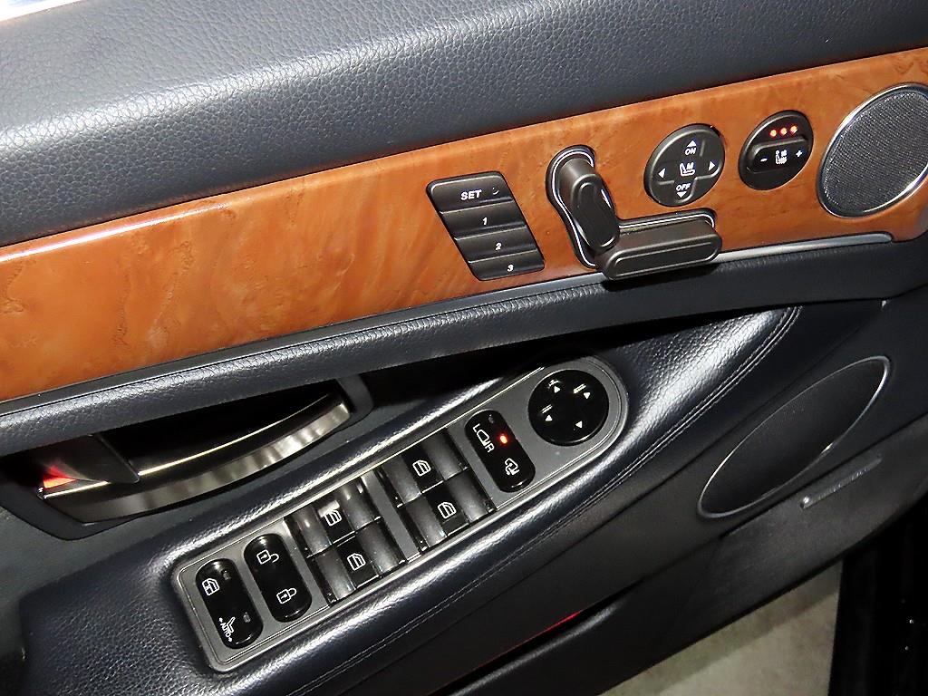 KG모빌리티(쌍용) 뉴 체어맨 W CW700 4TRONIC VIP - 이미지 19