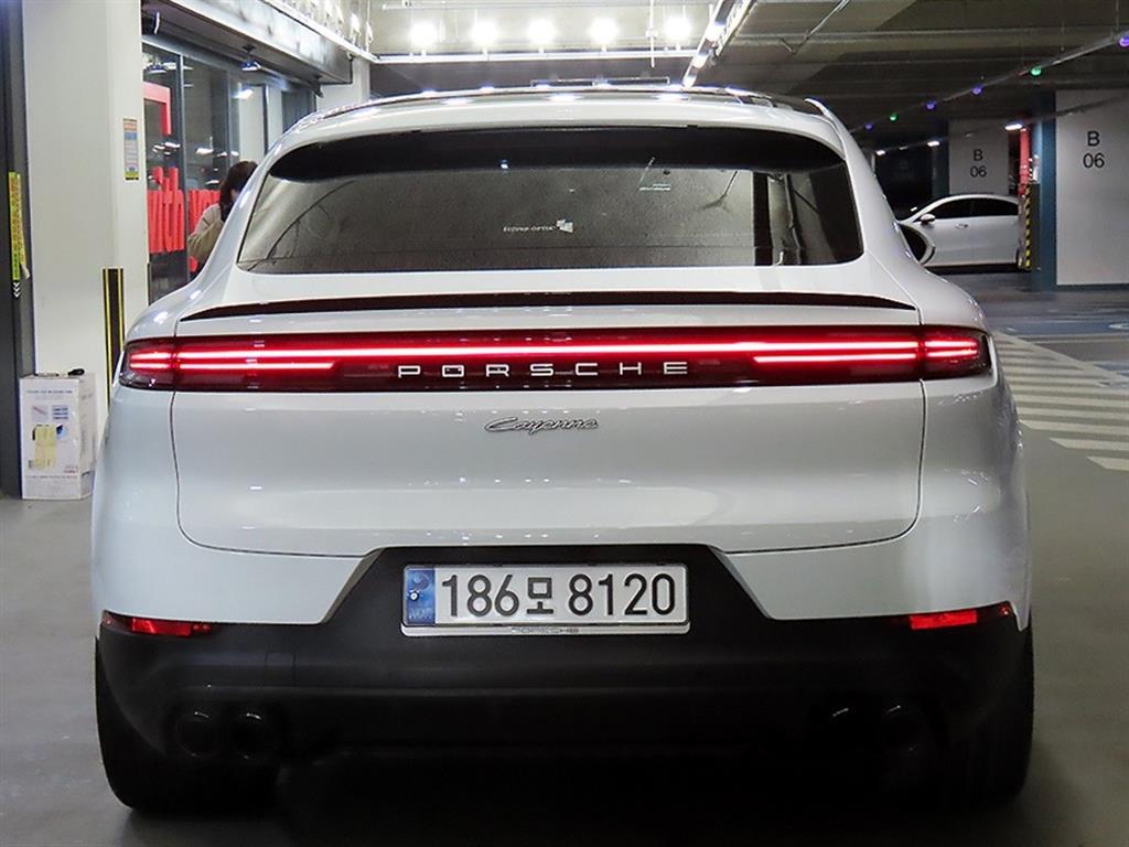 포르쉐 카이엔(3세대) 3.0 HEV 쿠페 - 이미지 11