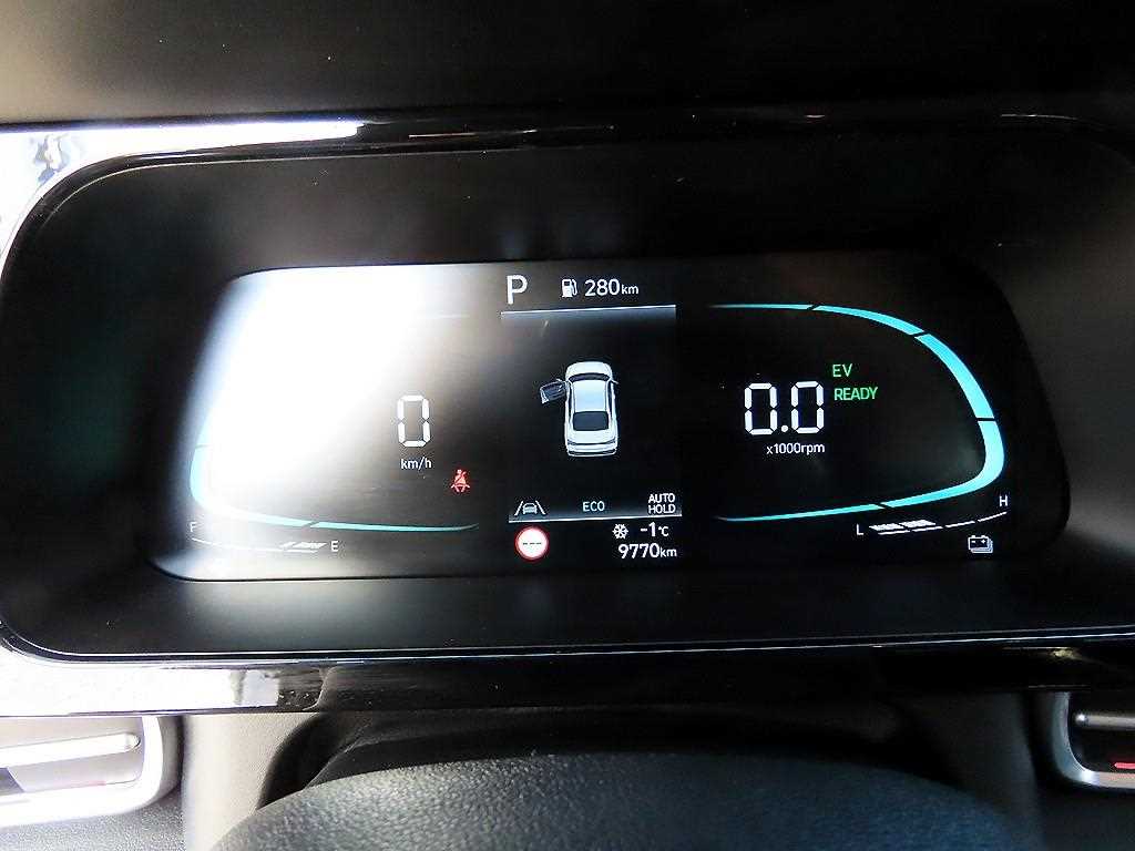 현대 더 뉴아반떼 하이브리드(CN7) 1.6 HEV 모던 - 이미지 4