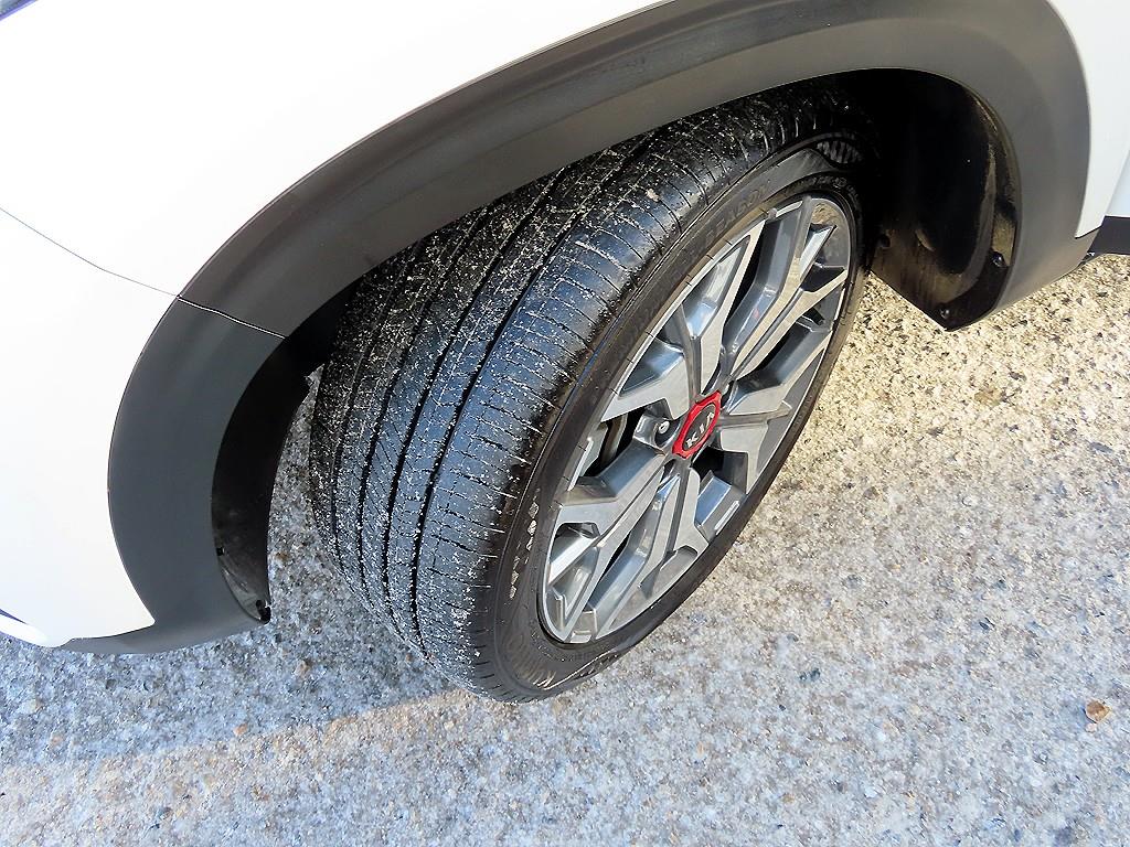 기아 셀토스 1.6 가솔린 2WD 시그니처 - 이미지 4