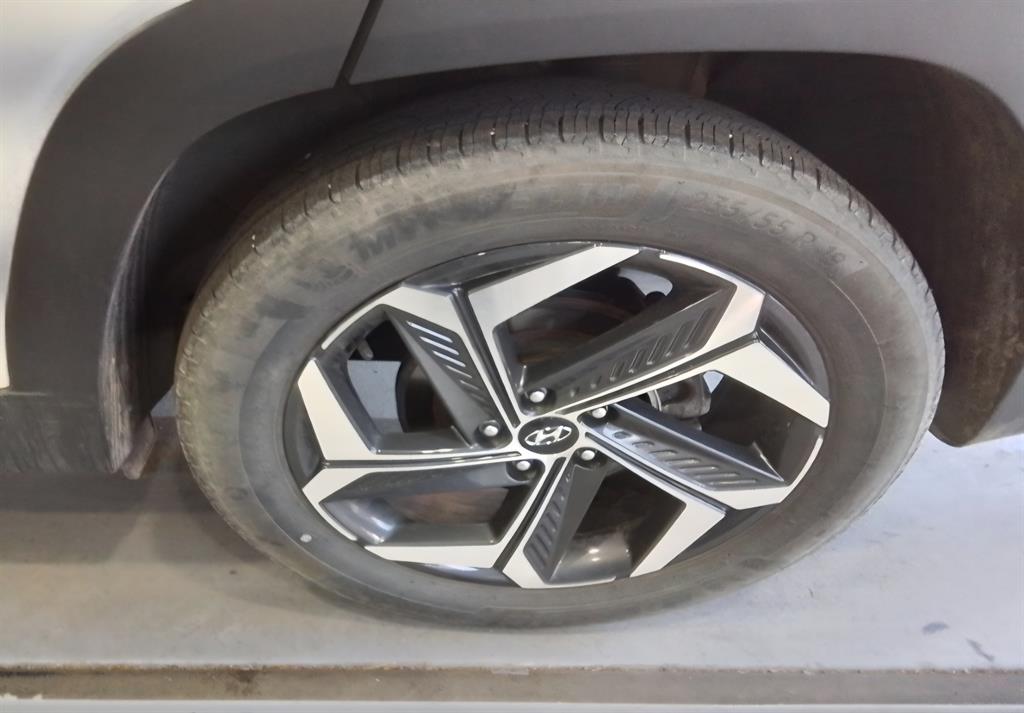 현대 더 올뉴투싼 1.6 터보 2WD 인스퍼레이션 - 이미지 11