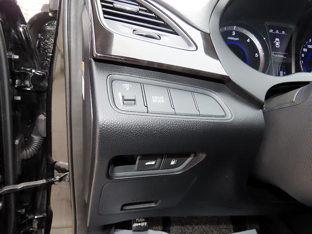 현대 그랜저HG 디젤 HG 220 모던 - 이미지 16