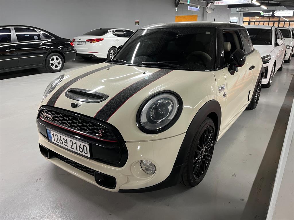 미니 쿠퍼(3세대) 2.0 SD