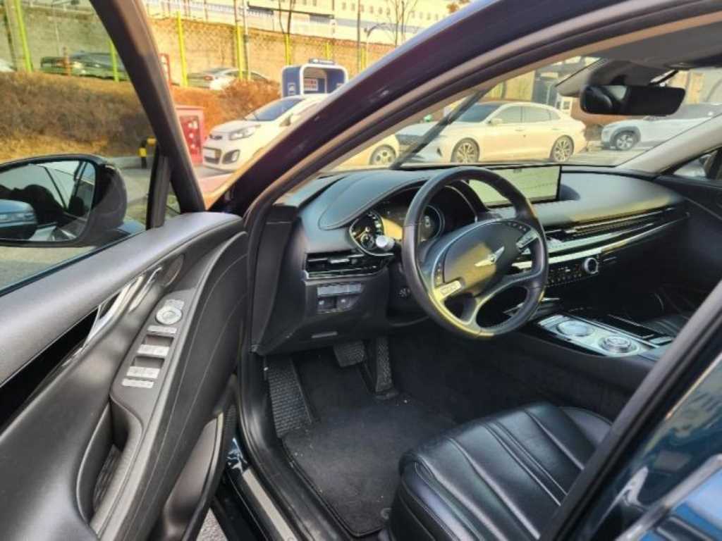 제네시스 더 올뉴G80 가솔린 2.5 2WD 기본형 - 이미지 5