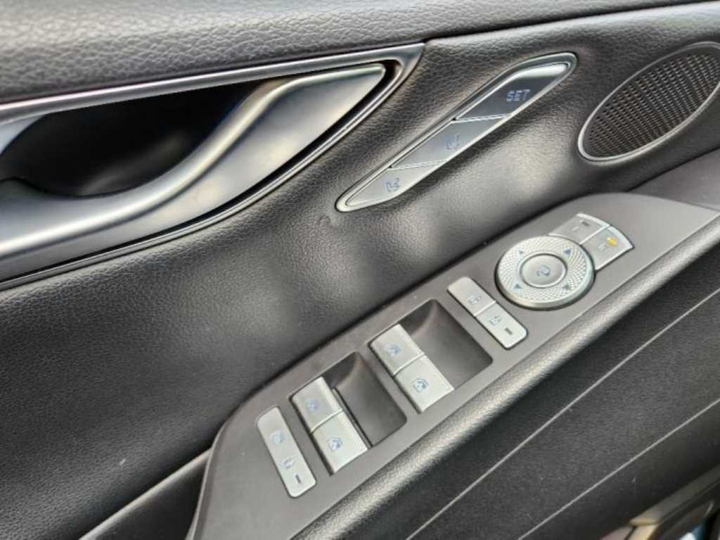 제네시스 더 올뉴G80 가솔린 2.5 2WD 기본형 - 이미지 14