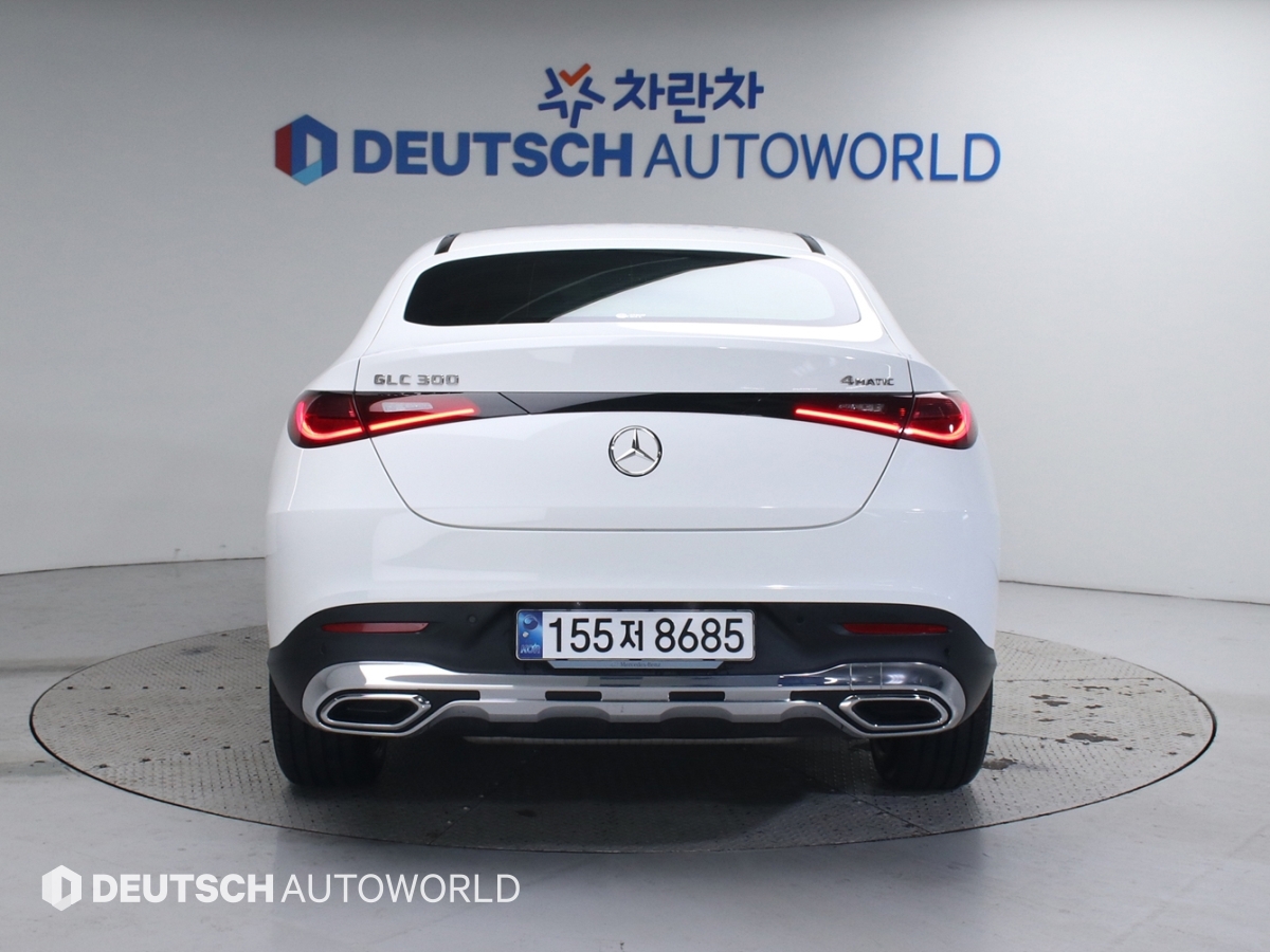 벤츠 GLC클래스(2세대) GLC 300 4매틱 쿠페 아방가르드 - 이미지 12