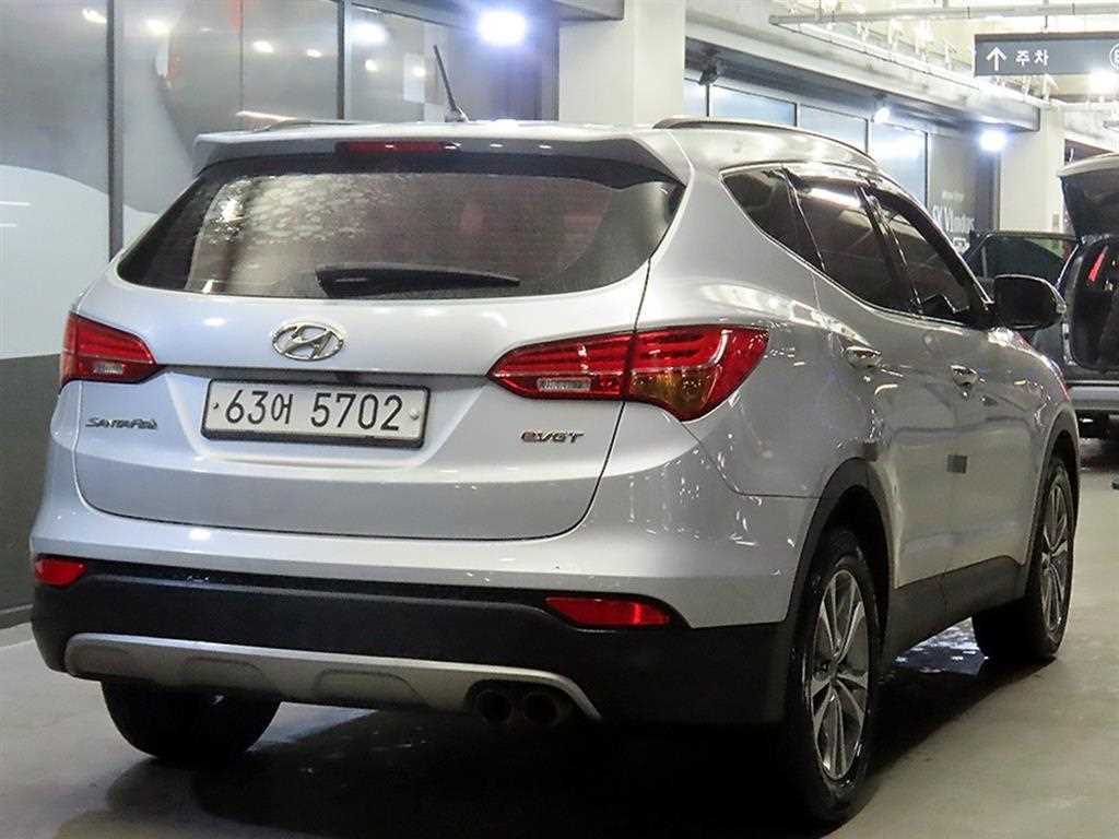 현대 싼타페(DM) 디젤 R2.0 2WD 프리미엄 - 이미지 2