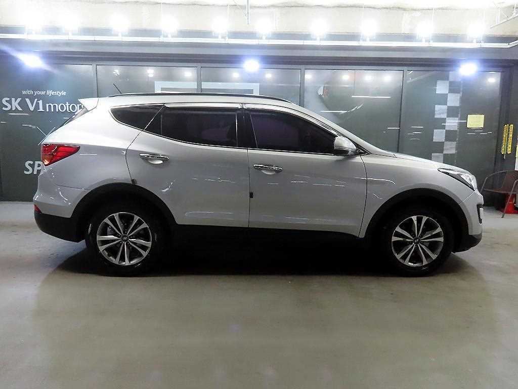 현대 싼타페(DM) 디젤 R2.0 2WD 프리미엄 - 이미지 9