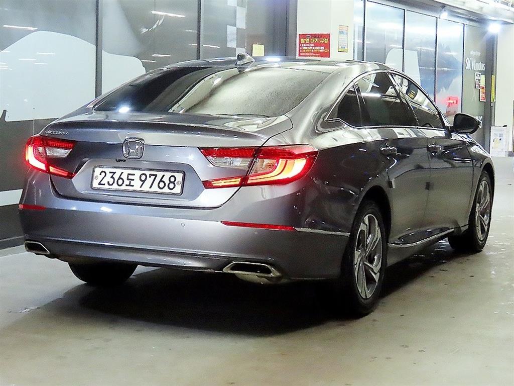 혼다 어코드(10세대) 1.5 터보 - 이미지 15