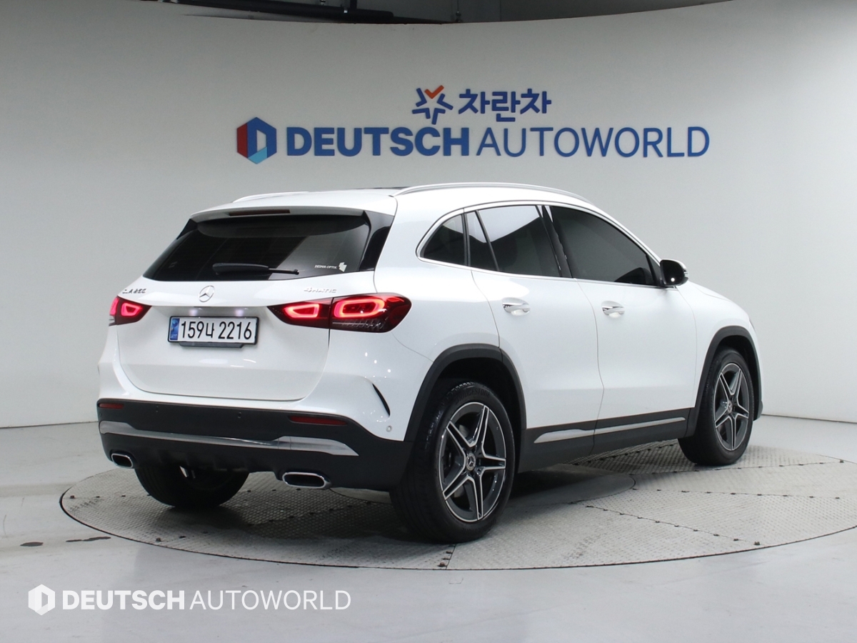벤츠 GLA클래스(2세대) GLA 250 4매틱 - 이미지 11