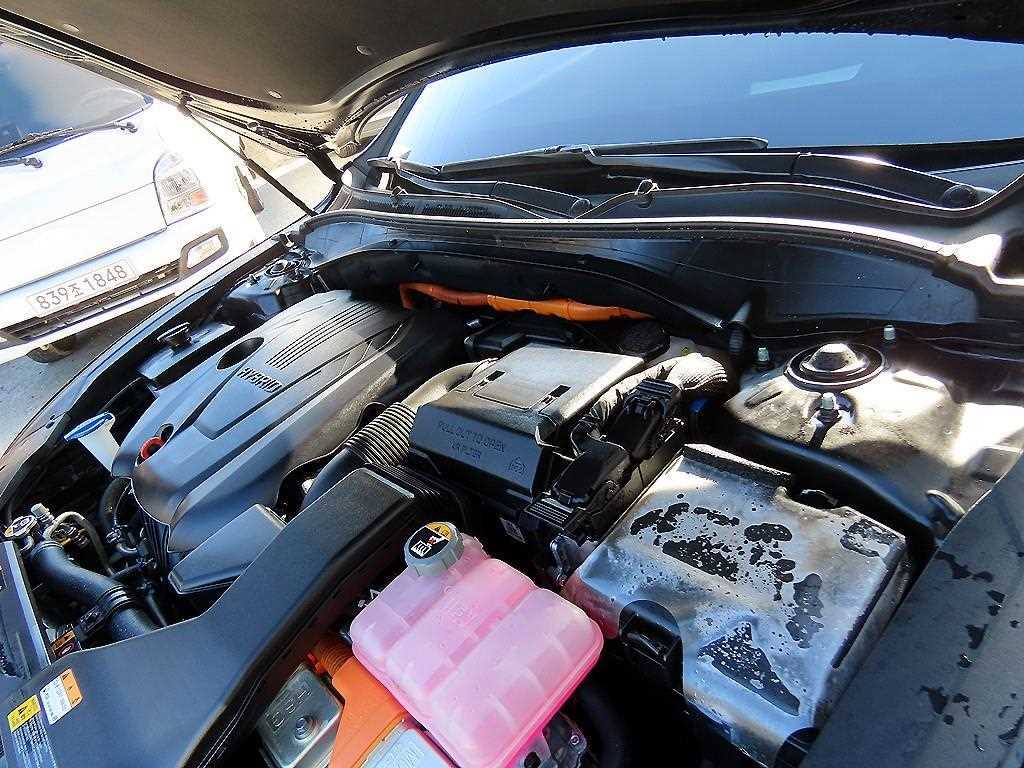 현대 더 뉴그랜저IG 하이브리드 2.4 HEV 캘리그래피 - 이미지 3