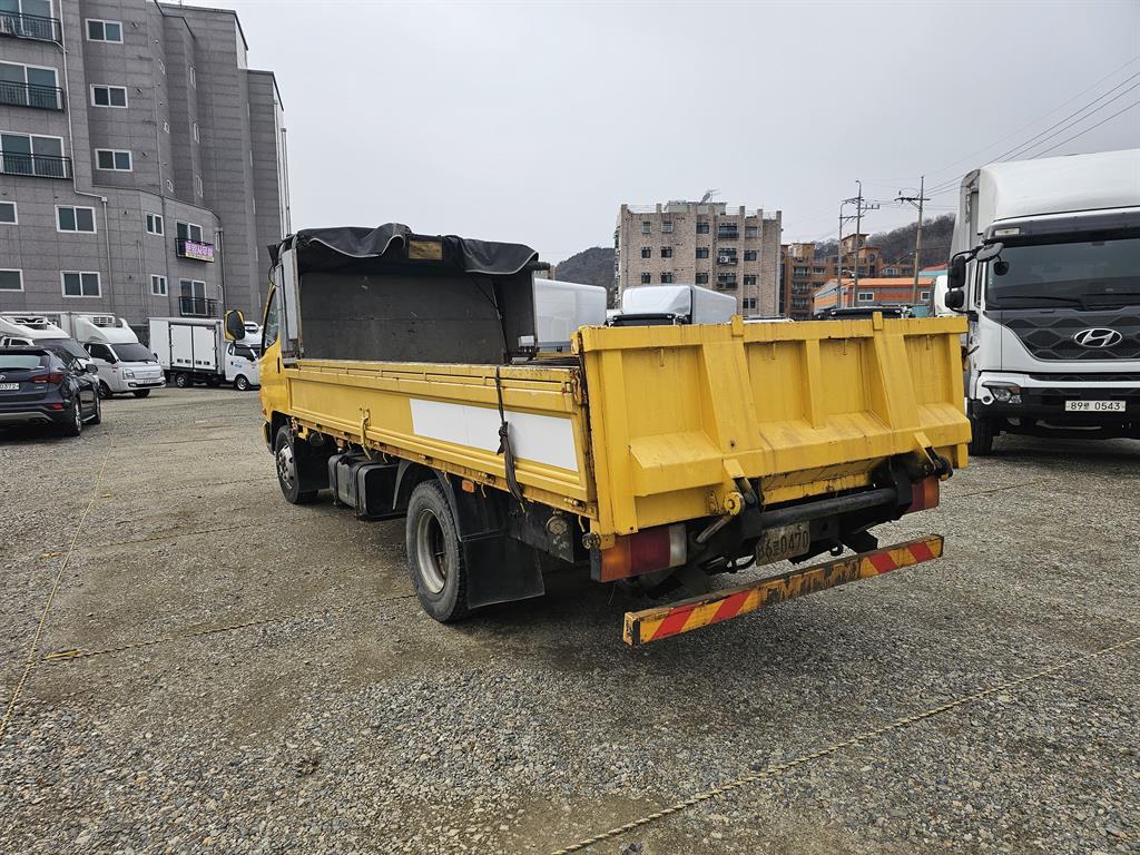 현대 e-마이티 3.5톤 슈퍼캡 장축고상 - 이미지 8