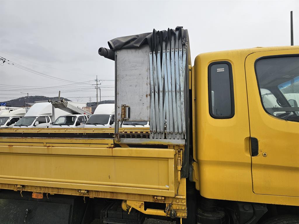 현대 e-마이티 3.5톤 슈퍼캡 장축고상 - 이미지 5