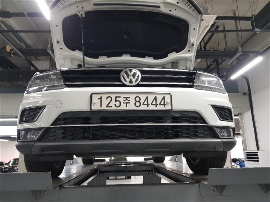 폭스바겐 티구안(2세대) 2.0 TDI