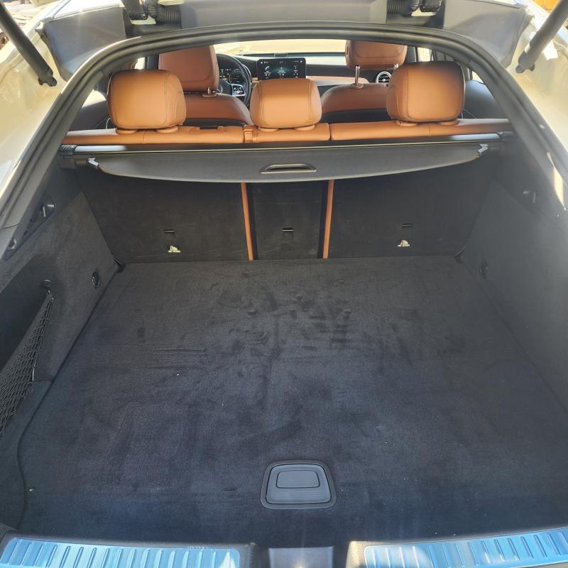 벤츠 GLC클래스 GLC 300e 4매틱 쿠페 - 이미지 3