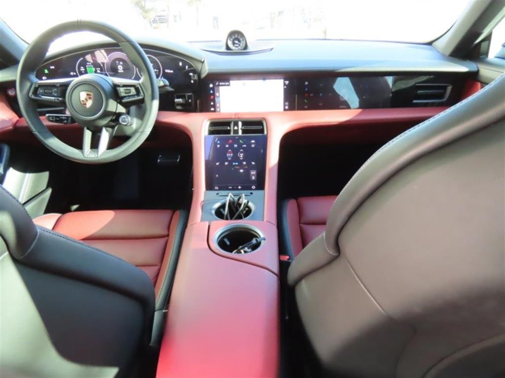 포르쉐 타이칸 EV 4S - 이미지 5