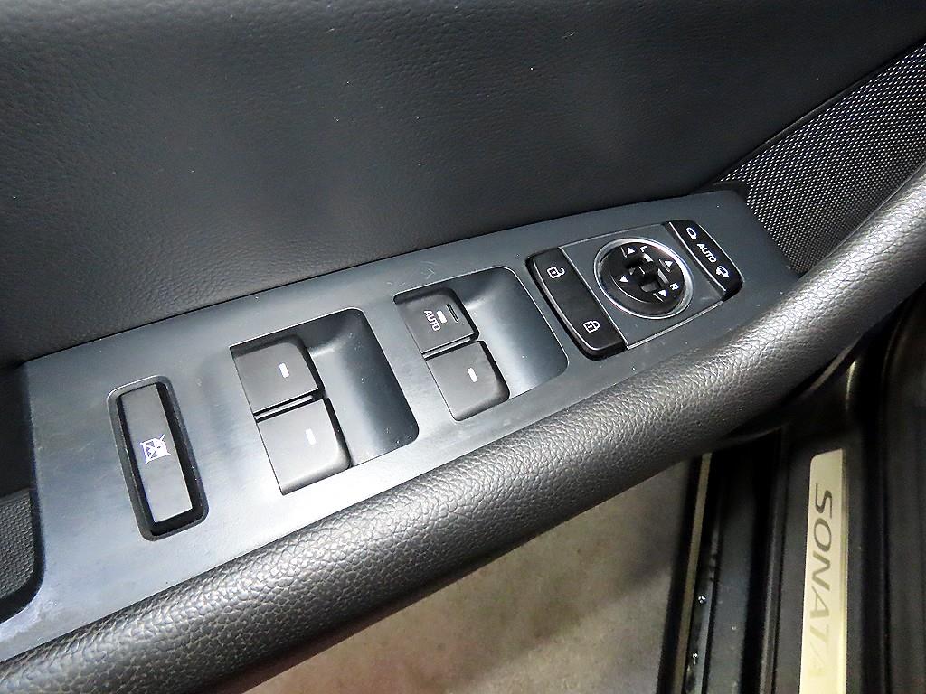 현대 LF쏘나타 뉴라이즈 1.6 터보 스마트 - 이미지 2