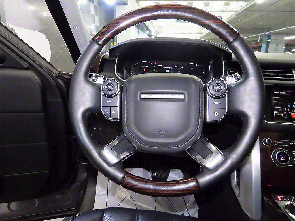 랜드로버 레인지로버(4세대) 4.4 SDV8 AB - 이미지 8