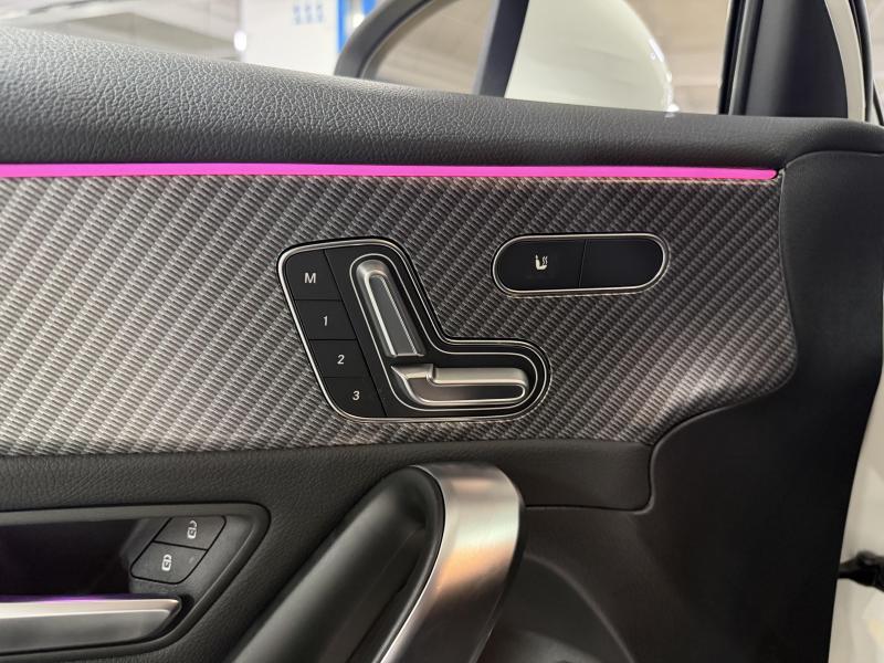 벤츠 A클래스(4세대) A220 세단 - 이미지 11