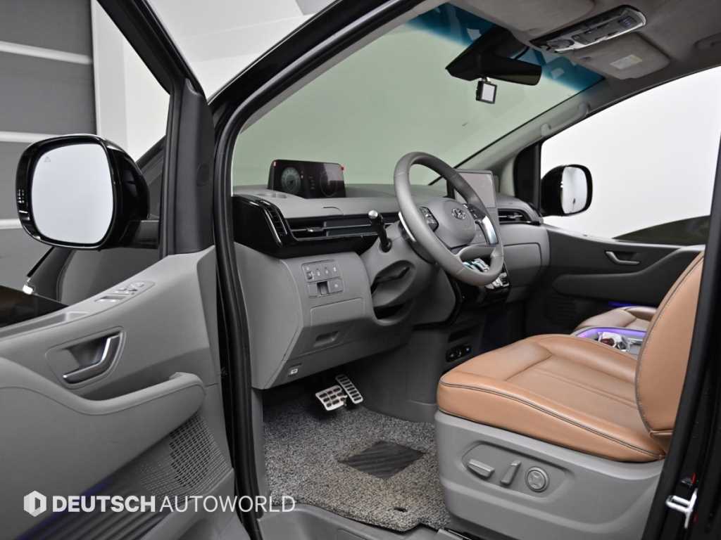 현대 스타리아 2.2 디젤 라운지 9인승 2WD 인스퍼레이션 - 이미지 10