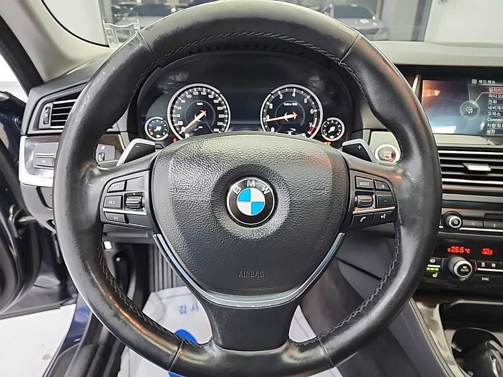 BMW 5시리즈(6세대) 528i - 이미지 7