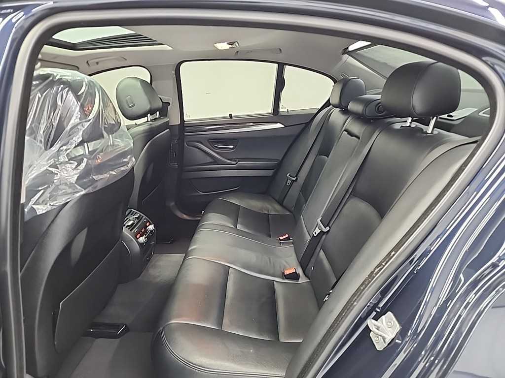 BMW 5시리즈(6세대) 528i - 이미지 10