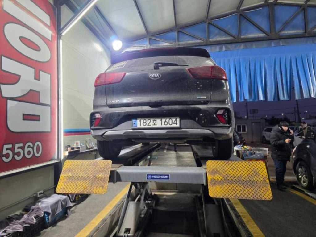 기아 더 뉴니로 1.6 GDI HEV 프레스티지