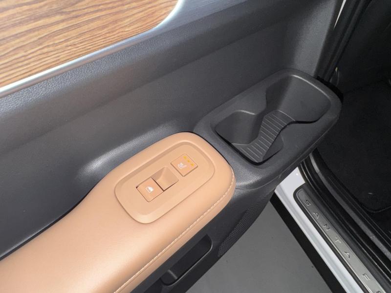 현대 디 올뉴싼타페 하이브리드 1.6 HEV 2WD 캘리그래피 - 이미지 11