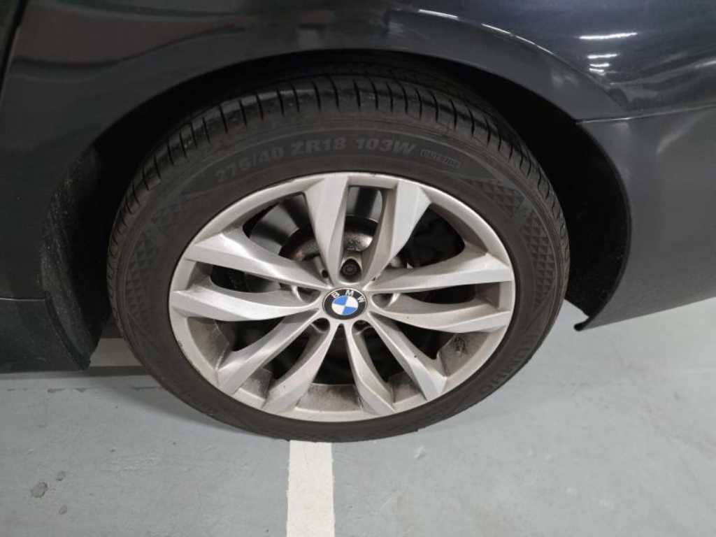 BMW 5시리즈(6세대) 520d xDrive M 에어로다이나믹 - 이미지 9