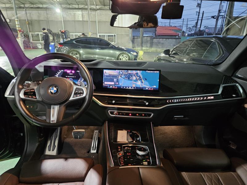 BMW X5(4세대) 40i xDrive M 스포츠팩 - 이미지 11