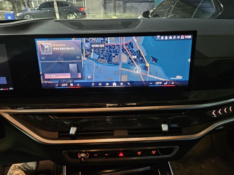 BMW X5(4세대) 40i xDrive M 스포츠팩 - 이미지 9