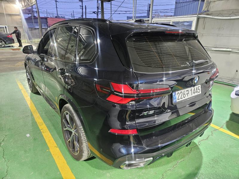 BMW X5(4세대) 40i xDrive M 스포츠팩 - 이미지 14