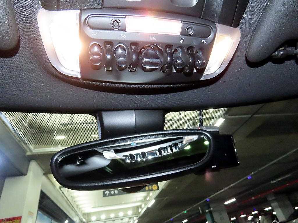 미니 쿠퍼(3세대) 5도어 2.0 S 레솔루트 에디션 - 이미지 19