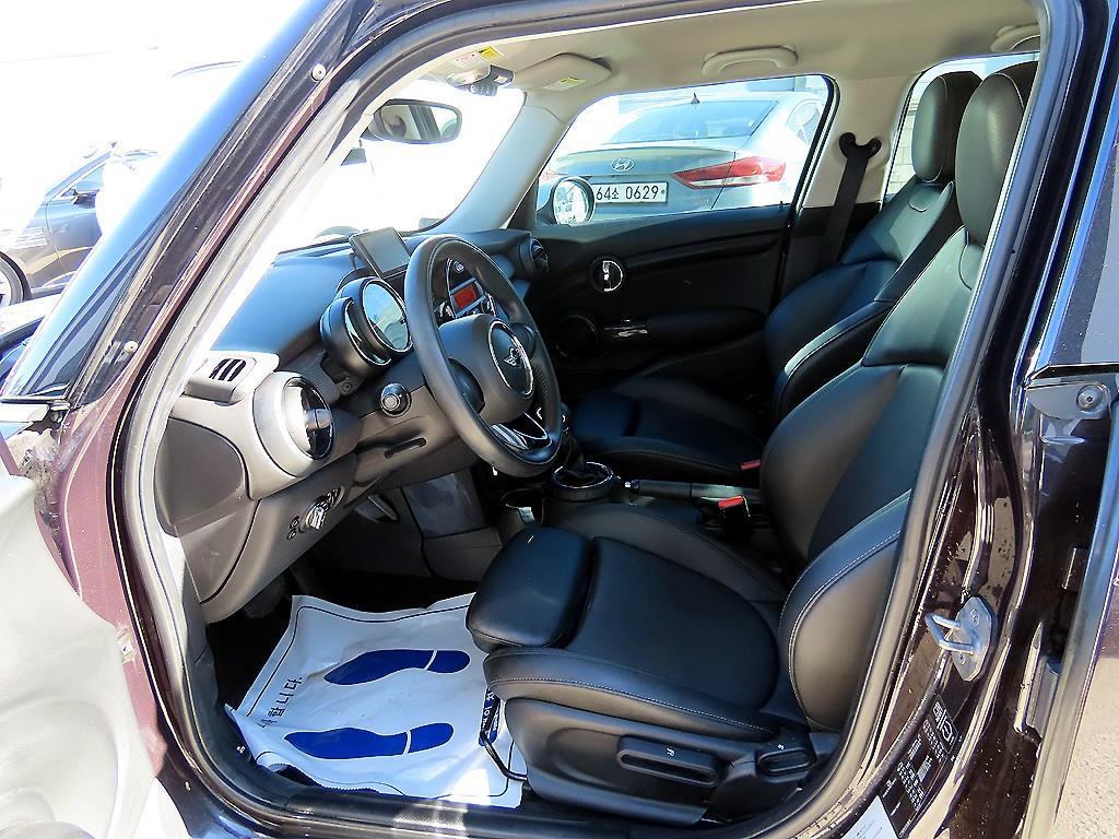 미니 쿠퍼(3세대) 5도어 1.5 - 이미지 18