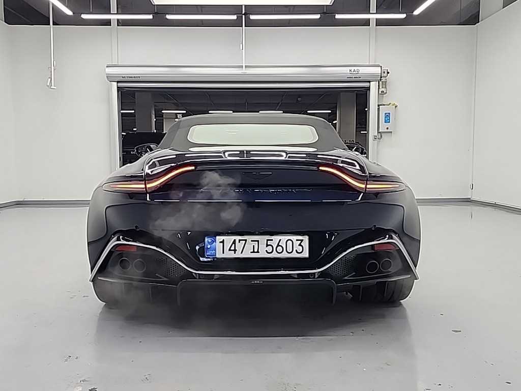 애스턴마틴 밴티지(2세대) 4.0 V8 로드스터 - 이미지 18